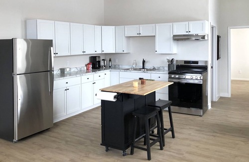 North Branch Condo | Nostalgia Room, Downtown 1 BR Loft