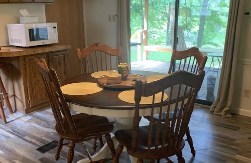 Heber Springs House | NOT-SO-ORDINARY TRAILER! A lovely getaway on The Little Red River with hot tub