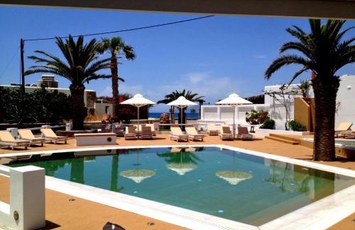 Ios Hotel | Noufaro