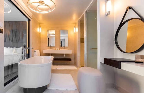 Antananarivo Avaradrano Hotel | Novotel Convention And Spa