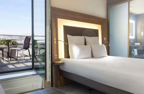 Saint-Denis Hotel | Novotel Paris Saint Denis Stade Basilique