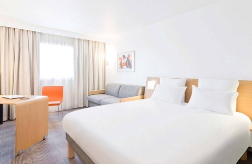 Purpan Hotel | Novotel Toulouse Purpan Aéroport