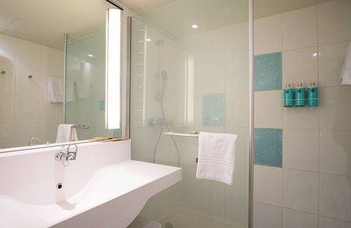 Purpan Hotel | Novotel Toulouse Purpan Aéroport