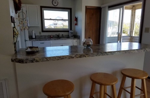 South Nags Head Cottage | NOW AVAILABLE SEPTEMBER 12-19, 2025