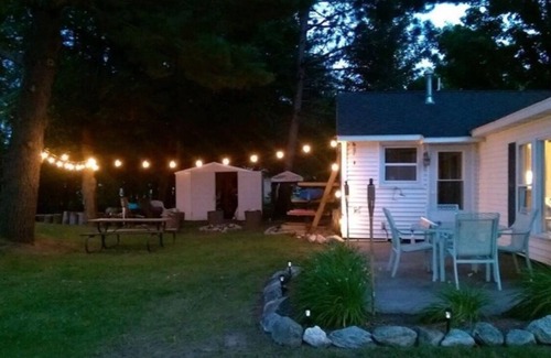 Central Lake Cottage | now booking summer 2023