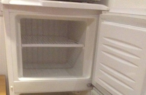 Exeter Apartment | Nr Uni, lovely walks, lounge, kitchen and VIEWS!