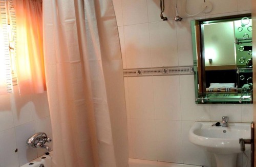 Yaba House | Nspri Guest House