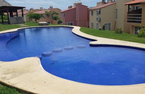 Ixtapa House | Nueva Casa de playa Brisas del Mar