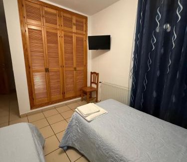 Nohales House | Nuevo Hostal Rasil