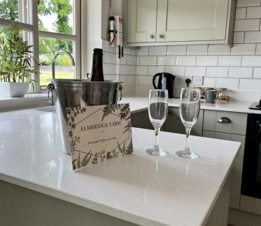 Cutnall Green House | Nuthatch Lodge