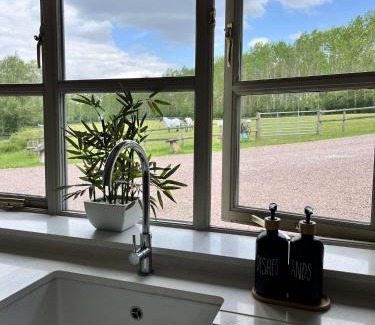 Cutnall Green House | Nuthatch Lodge