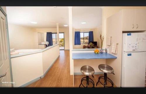 Bow Bridge Apartment | Nutkin chalets