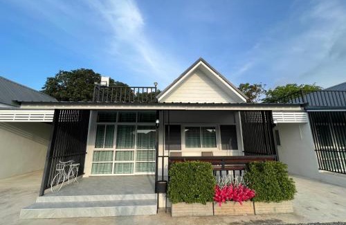 Khok Samrong Resort | Nuttida Resort ณัฐธิดา รีสอร์ท