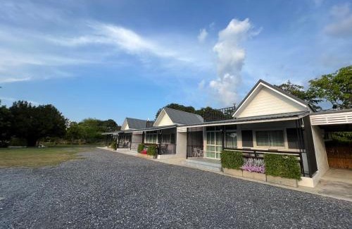Khok Samrong Resort | Nuttida Resort ณัฐธิดา รีสอร์ท