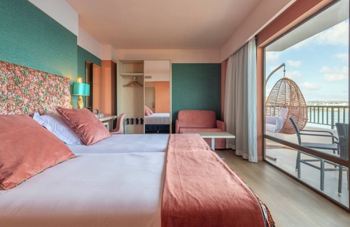 Sant Antoni de Portmany Hotel | NYX Hotel Ibiza - Adults Only