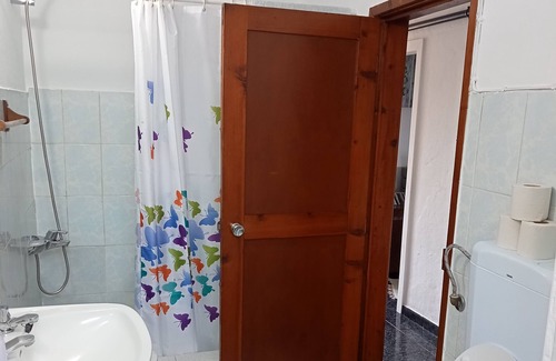 Angra do Heroismo Apartment | O Anexo, Situado na Calma e Simpática Freguesia Rural de Cinco Ribeiras