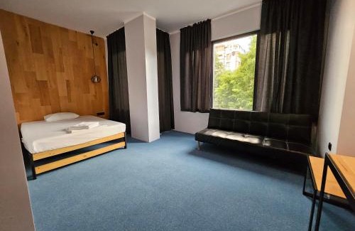 G.K. Bratya Miladinovi Hotel | O'clock bed & SPA