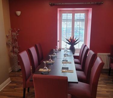 Dromore House | O'Connors Bar Restaurant and Guesthouse