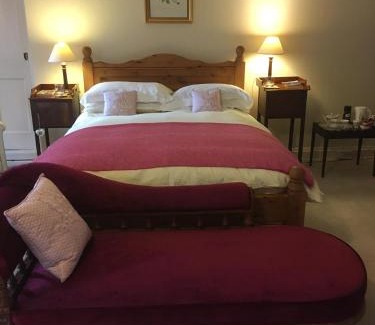 Ballymoney Bed & Breakfast | O'Harabrook Country House