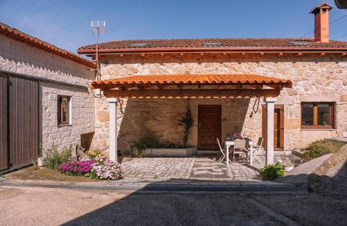 Arbo House | O Lar do Bispo by CABANA Rentals