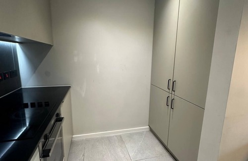 Trafford Apartment | O M Luxurious Apartments