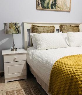 Kimberley Bed & Breakfast | O'Meara Overnight Rooms