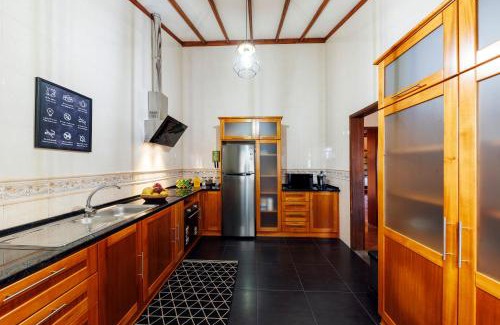 Angra do Heroismo House | O Refúgio - Espaço natural, amplo e privado