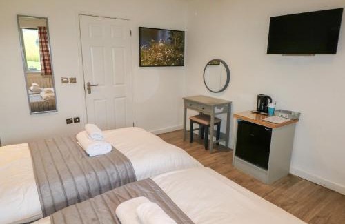 Cowbridge House | Oak