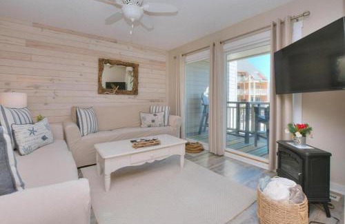 Caswell Beach House | Oak Island Beach Villa 1210