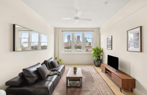 Potts Point Apartment | Oak Lane Embrace - Spectacular Sydney Harbour Views