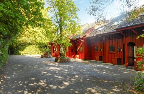 Llanteg House | Oak Lodge - Uk49400