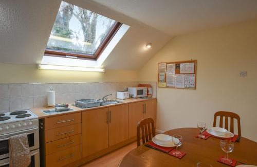 Llanteg House | Oak Lodge - Uk49400