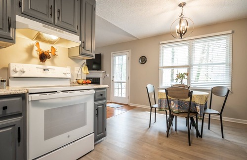 Athens House | Oak Meadows Haven w/spacious backyard