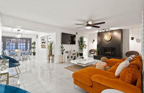 Village Grove House | Oak Scottsdale - BOHO Scottsdale Oasis Getaway-Pool-Hottub-ZenRoom