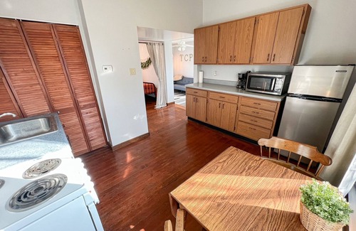 Mahomet House | Oak Street Station in Downtown Mahomet