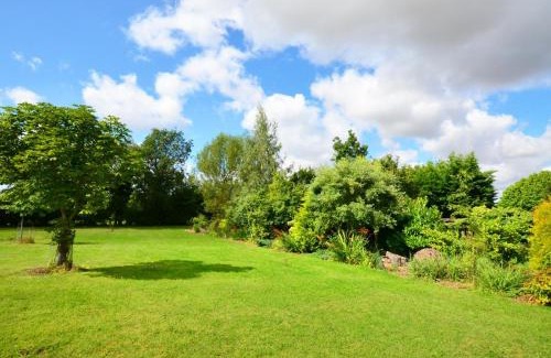 Attleborough House | Oak Tree Cottage
