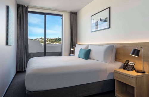 Te Aro Hotel | Oaks Wellington Hotel