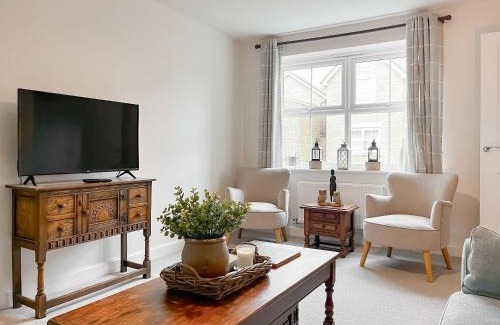 Buxton House | Oakstone House