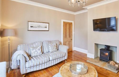 Briggswath House | Oakwood