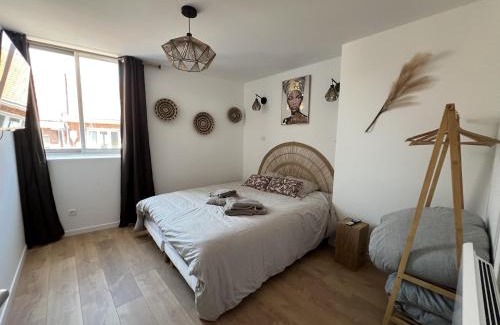 Lens Apartment | Oasis Africaine