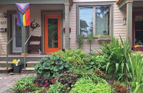 Old Ottawa East House | Oasis in the City