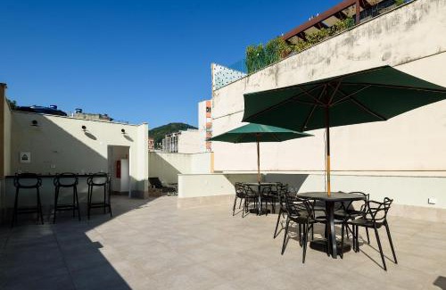 Zona Sul Apartment | Oasis in the Heart of the Jardim Botânico|AR42/301