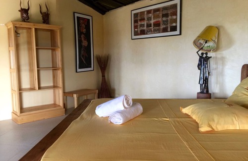 Fenoarivo Atsinanana Cabin | Oasis Lodge
