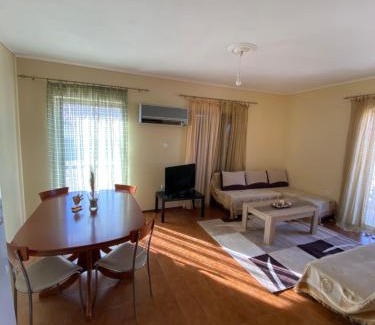 Paralio Astros Apartment | Oasis Paralio Astros