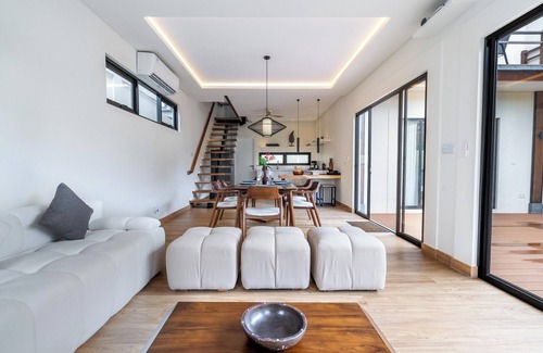 Denpasar Barat Villa | Oasis Residences