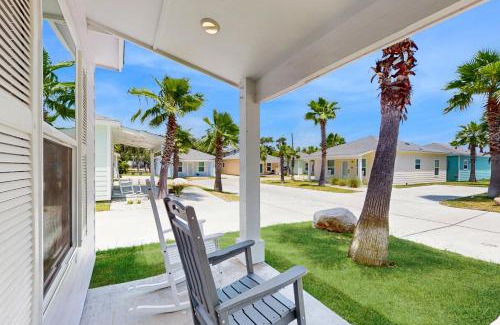 Fulton House | Oasis Retreat