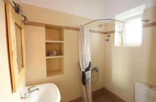 Galissas Apartment | Oasis Rooms & Studios in Galissas
