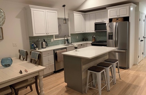Dover Beaches North House | OB2 Bay front 3 bedroom home- walk to beach