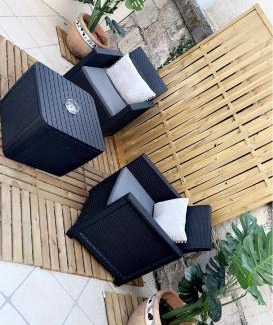 Liancourt House | Obalispa