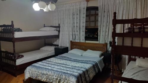 Cascatinha House | Oberon